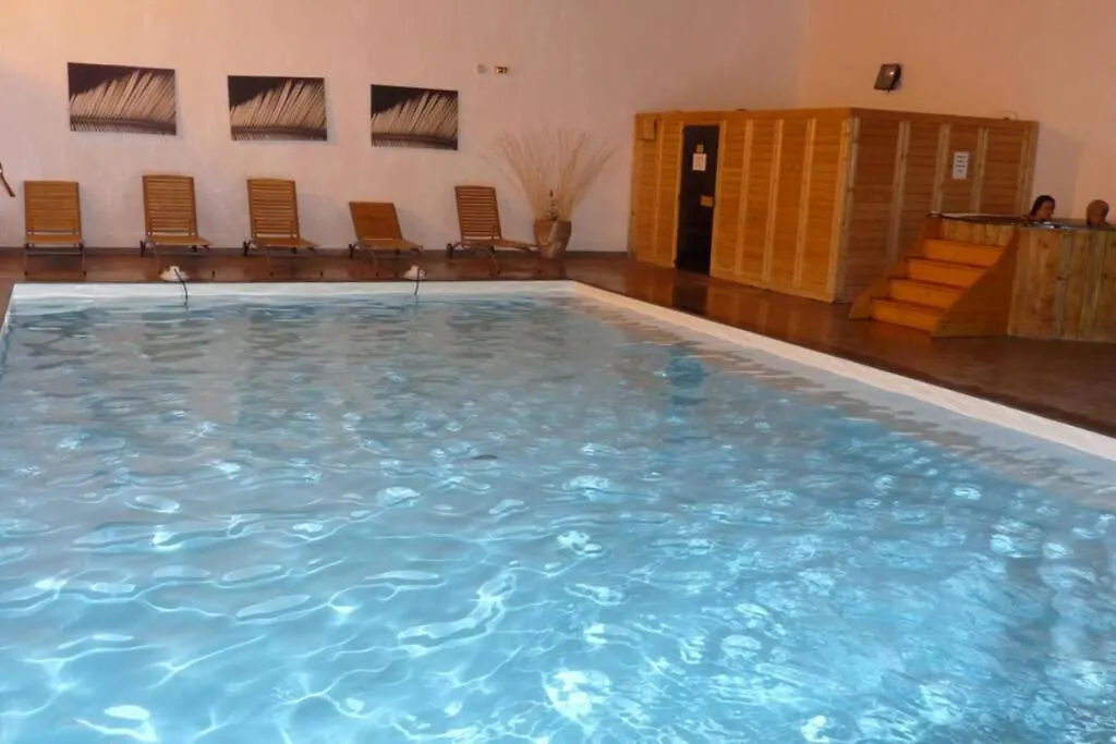 Bel Appartement En Residence Avec Piscine Orelle Apartament